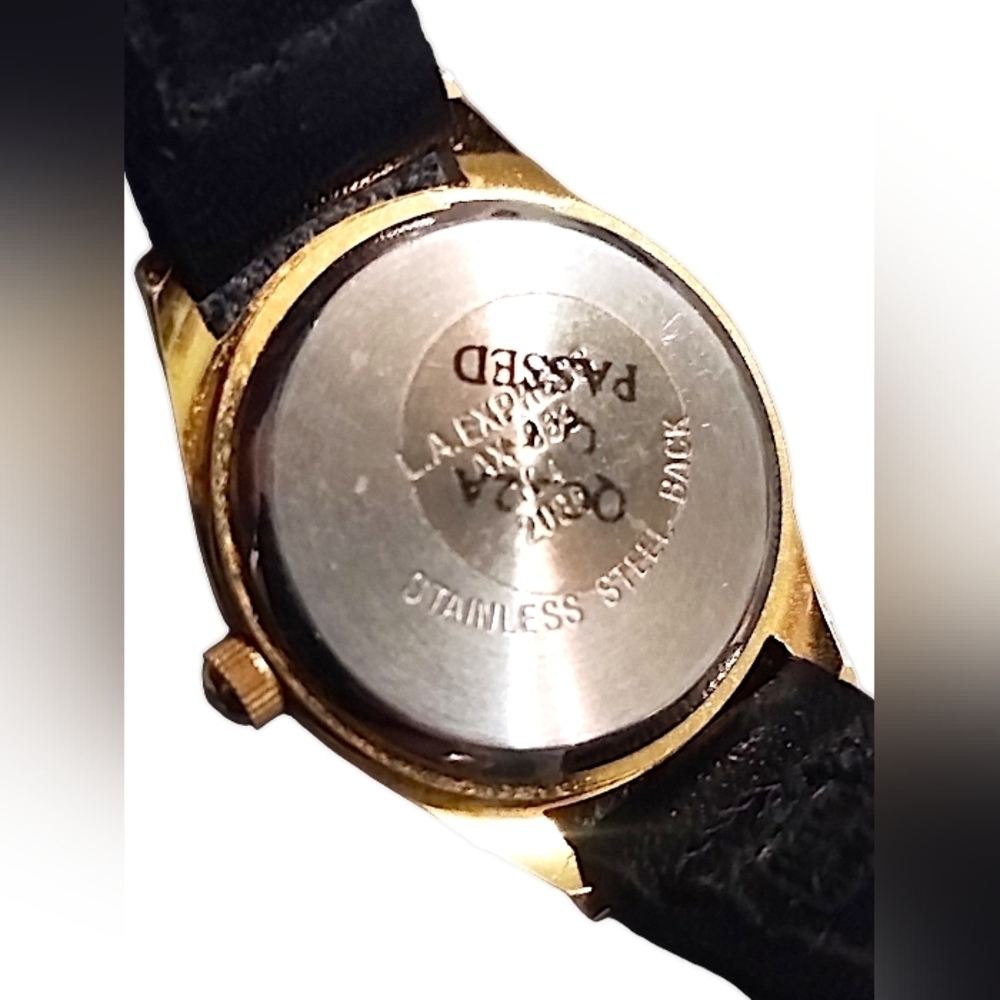 Vintage Women's LA Express Watch Gold Tone Blue Faceted Face Black Leather Band - Picture 6 of 6